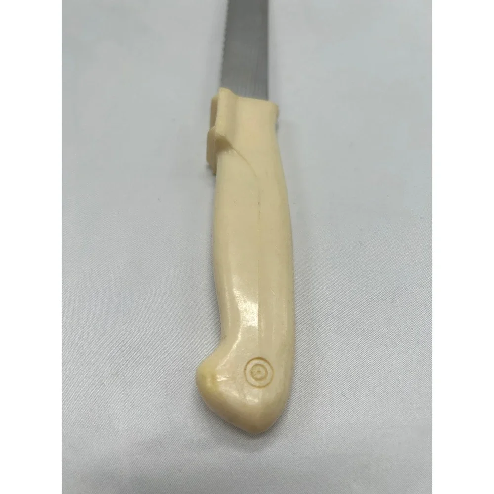 Vintage Magic-Hone Serrated Bread Knife Cream Handle Stainless Steel USA Made‎